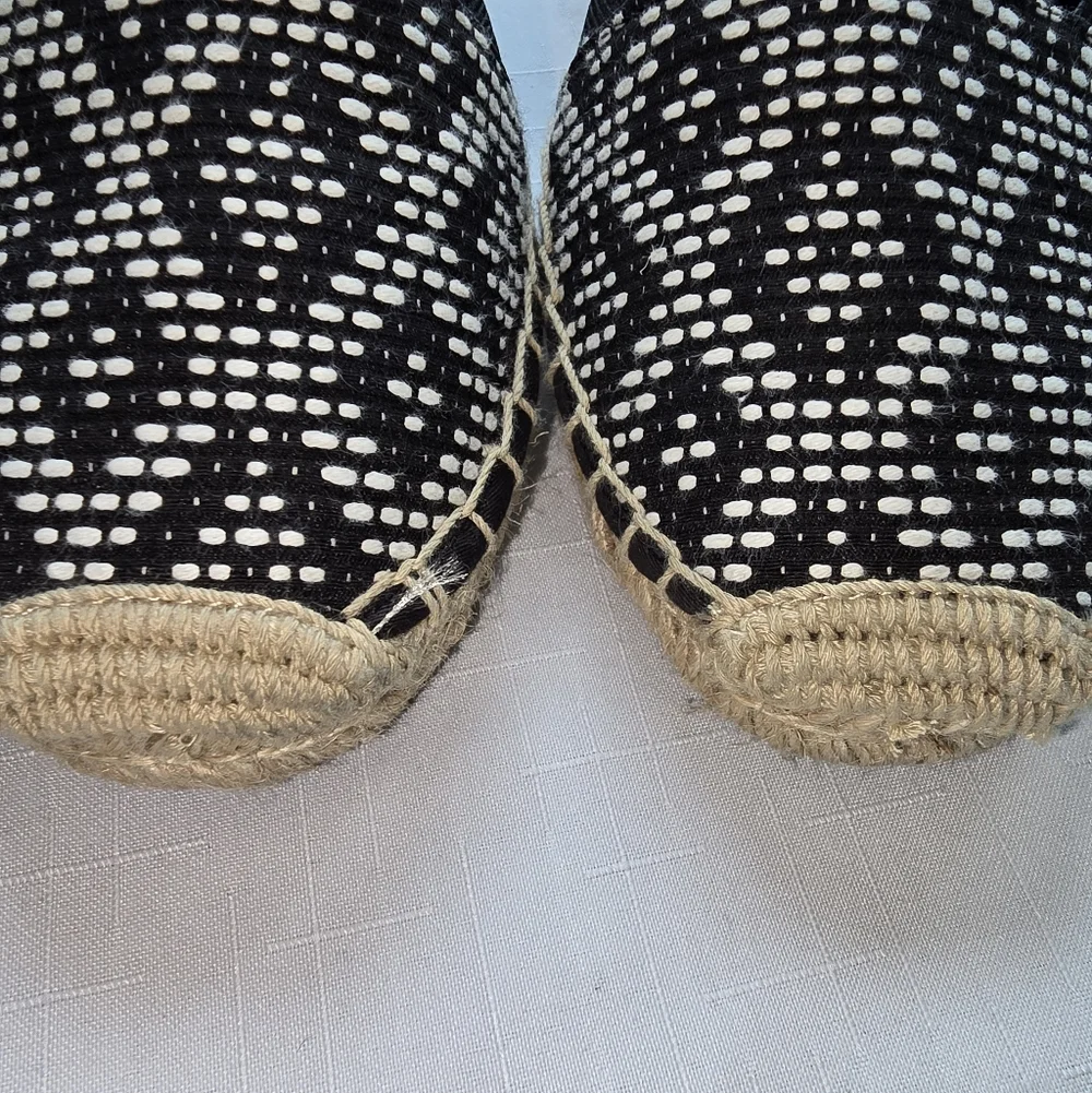 Black and White Espadrilles‎ with Tribal Aztec Pattern Resort Cottagecore Outing